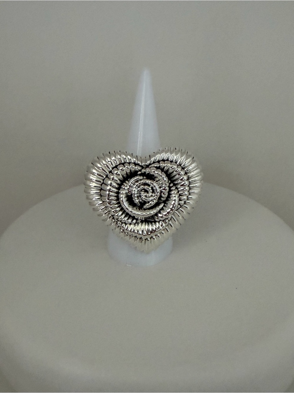 Sterling Silver 925 Heart Rose Ring size 8